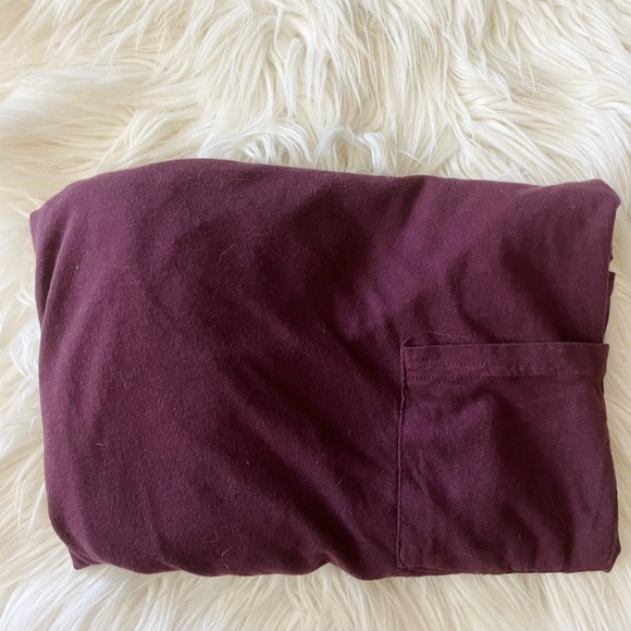 maroon long sleeve top w/ front pocket! - Picture 3 of 3